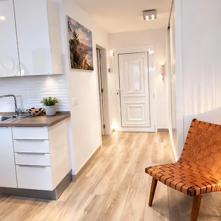 Jandia Modern New Private Cosy Garden And Parking 아파트