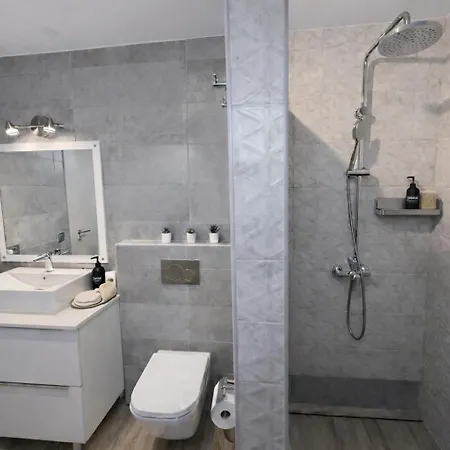 Jandia Modern New Private Cosy Garden And Parking 아파트